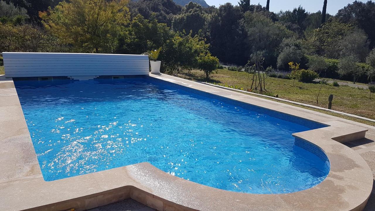 Villa Milagro - 3 Bedroom Finca Style Villa With Pool Near Golf Course/Beaches - Air Cond. Pollença Buitenkant foto