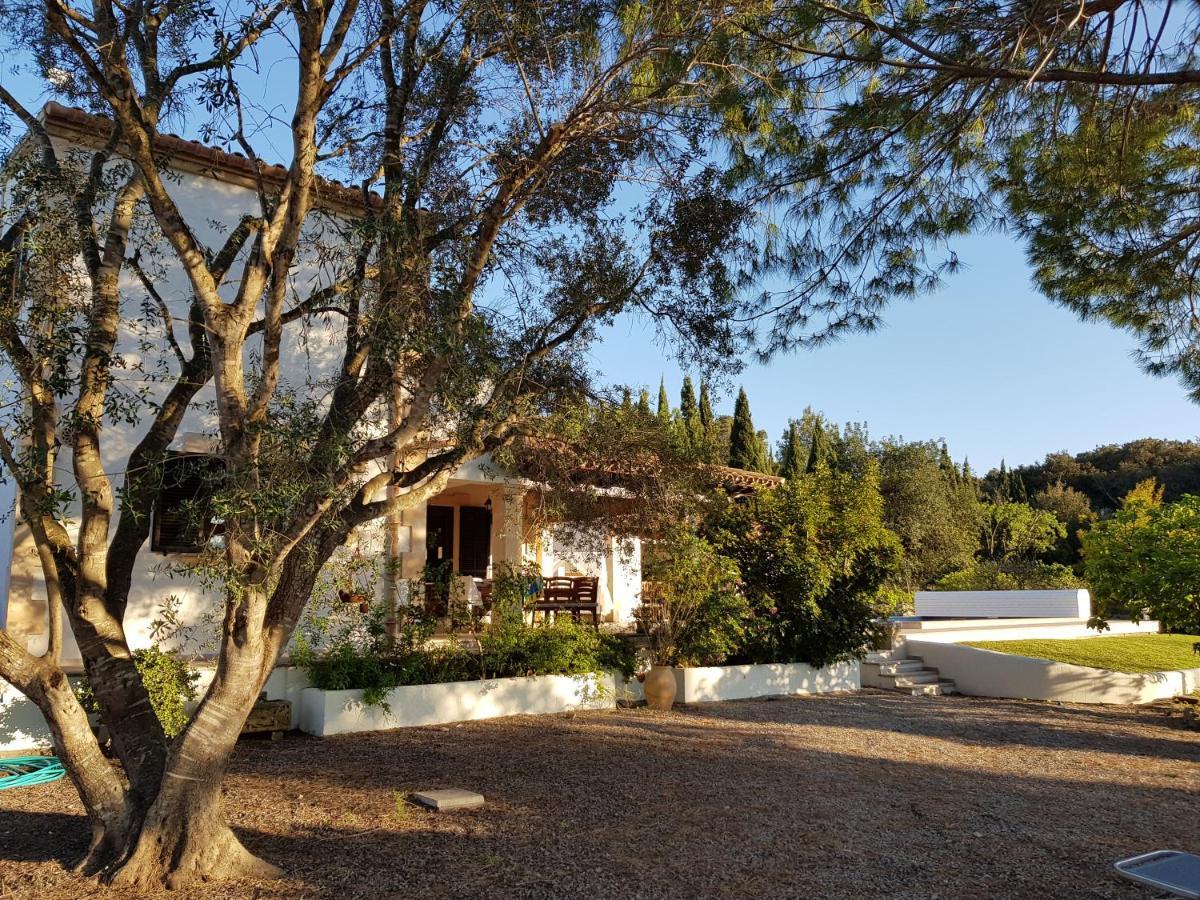 Villa Milagro - 3 Bedroom Finca Style Villa With Pool Near Golf Course/Beaches - Air Cond. Pollença Buitenkant foto